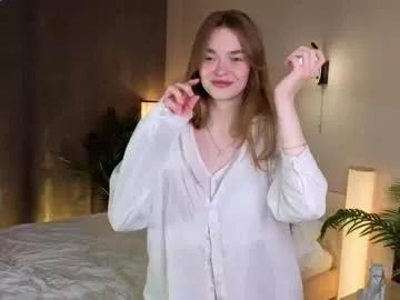 Freechat monabrickell on Chaturbate