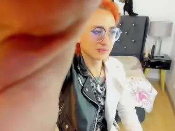 Freechat moonn_fox on Chaturbate