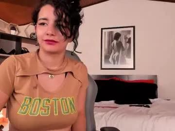 Freechat moony_14 on Chaturbate