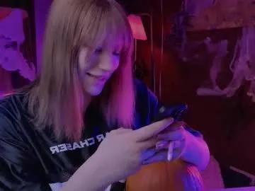 Private morvelyn on Chaturbate
