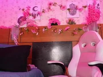 Freechat mssburbuja on Chaturbate