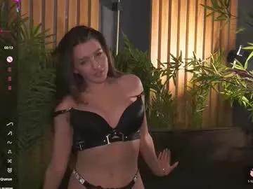 Freechat oceaneyessss_ on Chaturbate