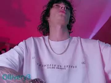 Freechat olliver___y on Chaturbate