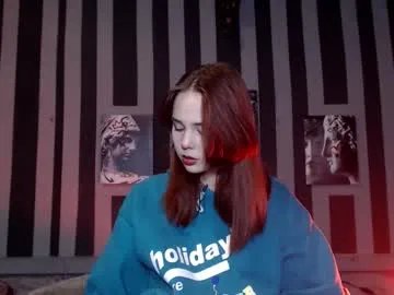 onessandra on Chaturbate