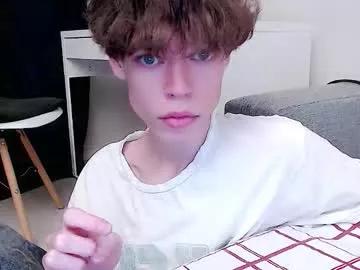 Freechat pawclaw on Chaturbate