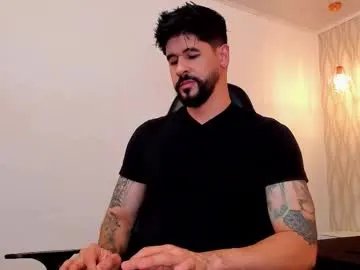 petesevans_1 — GOAL: FLash Dick  I want us to masturbate together until you beg me to stop just before I make you explode. [40 tokens left] #lovense #bigcock #cum #uncut #muscle