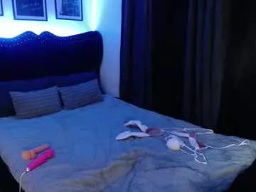 Freechat petit_soflexx on Chaturbate