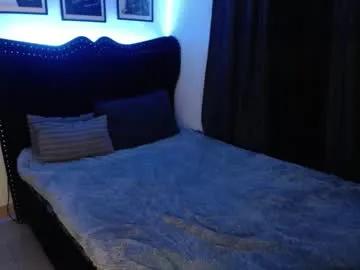 Freechat petit_soflexx on Chaturbate