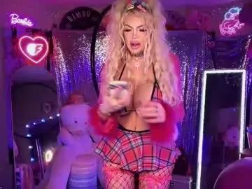 plasticfuckdoll on Chaturbate