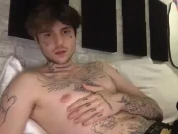 Freechat prettyboyszn on Chaturbate