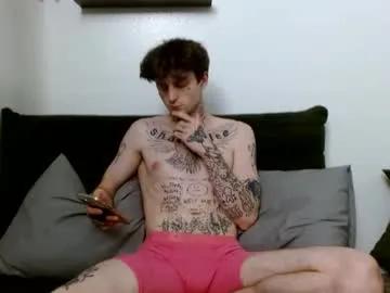 Freechat prettyboyszn on Chaturbate