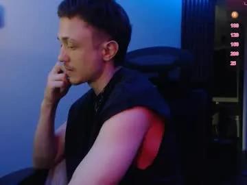 Freechat ravine_doleg on Chaturbate