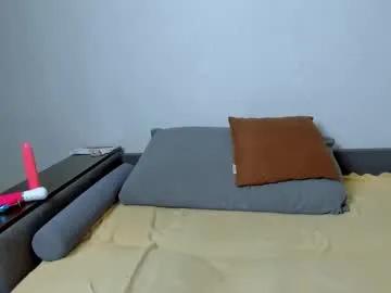 Freechat redheadhottiee on Chaturbate