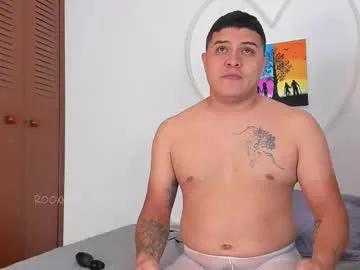Freechat rooxxyy_ on Chaturbate