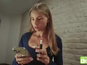 Freechat roxxxie_reid on Chaturbate