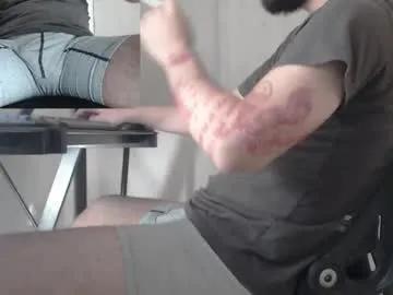 Freechat saat_hiel on Chaturbate