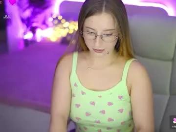 Freechat silverrmoon on Chaturbate