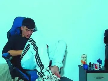 Freechat skinny_marked on Chaturbate