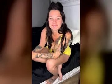 sluttycouple840 — #hotwife #milf  #feet #cumslut #lovense