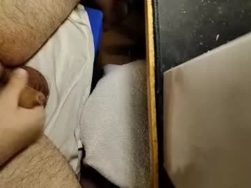 small_1986 on Chaturbate