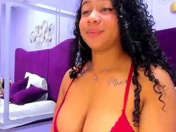 Freechat sofiifox on Chaturbate