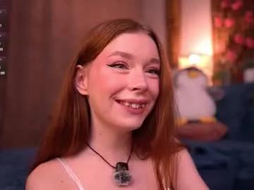 Group softcoredoll on Chaturbate