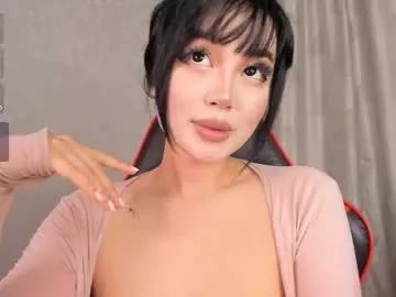 Freechat sophia_squirtits on Chaturbate