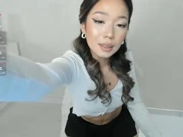 Freechat sophia_squirtits on Chaturbate