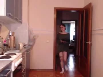 Freechat sunshinehella on Chaturbate