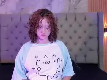 Freechat suxan_white on Chaturbate
