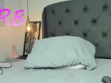 Freechat suzetmonaco on Chaturbate