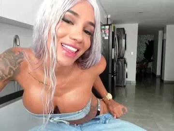 Freechat sweetlaurasaenz on Chaturbate