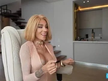 Freechat sweetlaurasaenz on Chaturbate