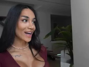 Freechat sweetlaurasaenz on Chaturbate