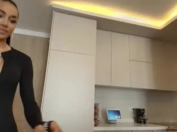 Freechat sweetlaurasaenz on Chaturbate