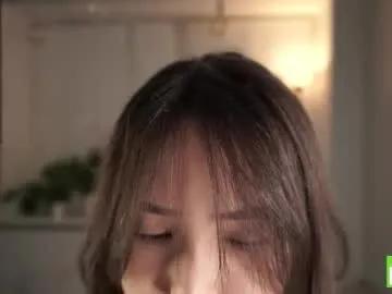 Freechat sweetyoops on Chaturbate