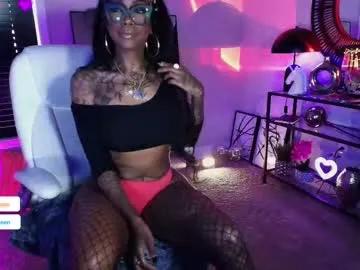 Freechat tatted_vixen on Chaturbate