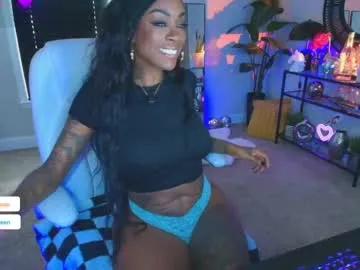 Freechat tatted_vixen on Chaturbate