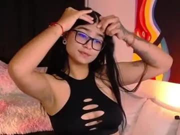 Freechat thalia_066 on Chaturbate