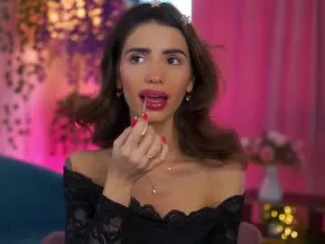 Freechat theayanna on Chaturbate