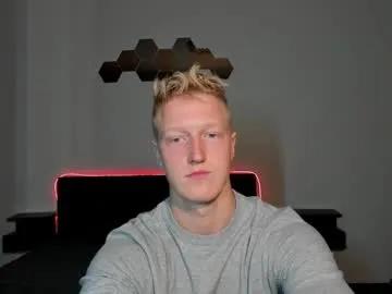 thejacob_d — Checkshirt's Room #new -- Current Goal: Take off shirts at 169 tokens