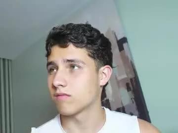 Freechat theohawke_ on Chaturbate