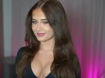 tinyxstar — ClassicTicket: Show in progress.  Going naked, riding dildos, cumming hard!! Tip 199 tokens to get your ticket.  Type /cmds to see all commands.