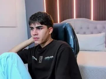 tommy18__ on Chaturbate