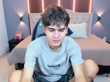 tommy18__ on Chaturbate