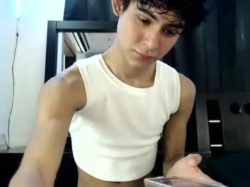Private twink_waldorf on Chaturbate