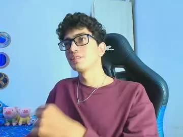 Freechat tylerwhiite_ on Chaturbate