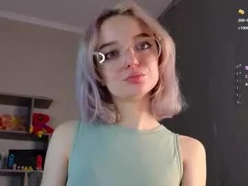 unknownstatus on Chaturbate