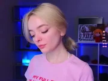 unknownstatus on Chaturbate