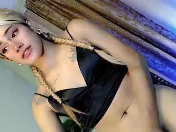 Freechat urbitch_haley69xx on Chaturbate